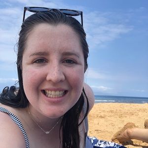 Meet your Posher, Caroline